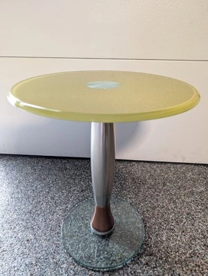 Italienischer runder Tulpen Beistelltisch mit konischem Bein & Glasplatte und Unterseite. 50er Jahre - Bild 1 von 4