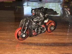 Hot Wheels Blastous II Motorcycle With Rider 1:64 Scale Diecast Black Red - Picture 1 of 6