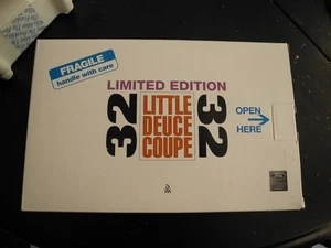 RAR Danbury Mint 1932 Ford Little Deuce Coupe V8 1:24, Beach Boys Auto! - Bild 1 von 4