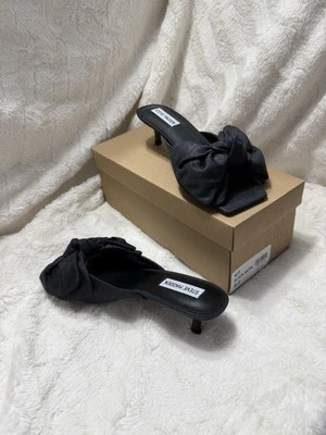 NIB 🌺 Steve Madden Kit Woman's Heels Kitten Bow Black Sz 8 - Image 1 of 4