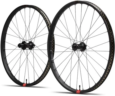 Juego de ruedas Santa Cruz Reserve 30 HD 29er i9 Hydra 110 MS CL Foto 1 de 4