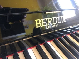 klavier gebraucht - Bild 1 von 2