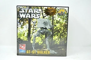 Star Wars Collectible AT-ST Walker AMT / ERTL Model Kit2005 NIB - Picture 1 of 3
