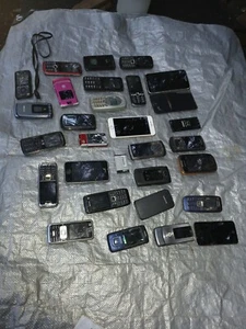 VINTAGE MOBILE PHONES - Zdjęcie 1 z 11