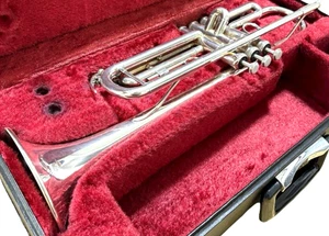 Yamaha YTR-3325S Trumpet Silver standard Working With Case - Picture 1 of 10