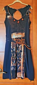 Neu mit Etikett Legatte Jeans mit Netzkleid bunt auf schwarz, Größe V/14, fällt kleiner aus - Bild 1 von 15