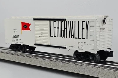 KMT/ Franks Roundhouse #19 Lehigh Valley 62587 Boxcar O Gauge - Image 1 of 4