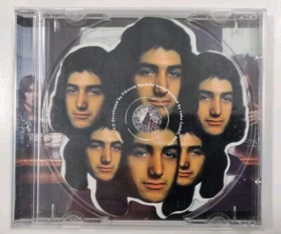 Queen - John Deacon Talks - VERY RARE shaped CD 1996 Limited to 2000 Foto 1 de 4