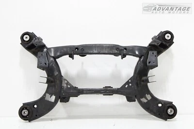 Dodge Charger 2015-2022 3,6 L cuadro inferior trasero subchasis cuna travesaño OEM Foto 1 de 4