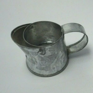 Annaffiatoio in latta miniatura fata giardino fienile cortile cremoso latte secchio acqua - Foto 1 di 7