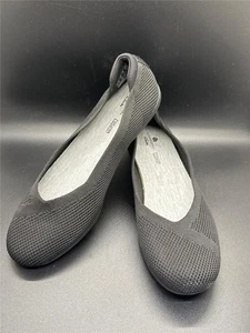 Scarpe basse Clarks Cloudsteppers Carly Wish nere ammortizzate 6,5 m NUOVE - Foto 1 di 8