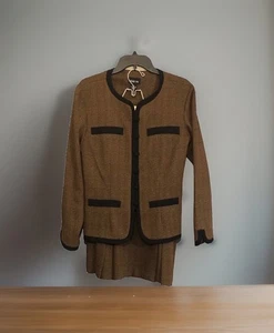 Women's 2-Piece Tweed Skirt Suit – Size 10 – Brown & Black Business LESLIE FAY - Picture 1 of 24