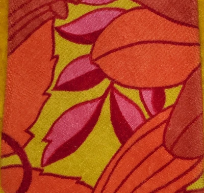 1970s VINTAGE MOD FUNKY ~ CORDUROY MENS TIE ~ PINK ORANGE YELLOW ~ FLORAL ~ 58" - Image 1 of 4