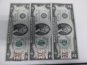 THREE 1976 US $2 FEDERAL RESERVE NOTES- UNC & CONSECUTIVE SYRACUSE NY - Picture 1 of 4