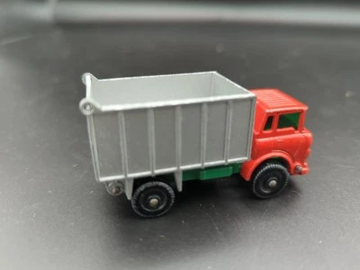 Matchbox Lesney 1-75 No. 26 GMC Tipper Dump Truck Red/Silver/Green VTG NM  - Image 1 of 4