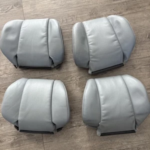 Cubiertas de cuero para reposacabezas 560SEC (4) **SIN ALMOHADILLAS DE ESPUMA**Gris. - Imagen 1 de 21