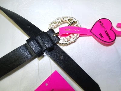 NUEVO CINTURÓN BETSEY JOHNSON IMITACIÓN CUERO NEGRO $32 VENTA AL POR MENOR TALLA MEDIANA Foto 1 de 4