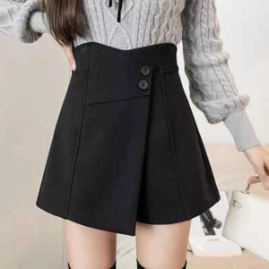 pantaloni corti gonna pantaloncini donna nero invernali morbidi 35631 - Foto 1 di 4