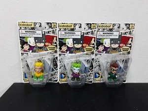 DC Universe Keychain Series The Joker Aquaman Green Lantern Keychain - Picture 1 of 2
