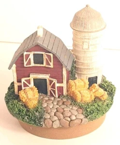 Decoración de candelabro miniatura de granja y silo con pacas de heno 3 3/4" base ajuste 4 - Imagen 1 de 11