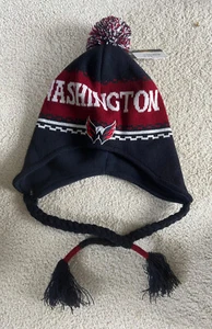 (#61) NWT Washington Capitals Old Time Hockey Beanie w/Tassels - Picture 1 of 2