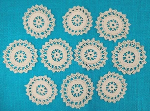 10 Beige Crochet Doilies Spinning Wheel Scalloped Floral 4" Doily Lot - Picture 1 of 16