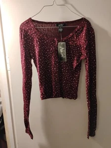 Maroon W/ Floral Design Just Polly Cropped Long Sleeve Size Medium - Picture 1 of 2
