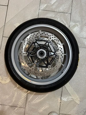 Ruedas forjadas Marchesini ducati Panigale V4s Bautista 50122671AB - 50212341AD Foto 1 de 4