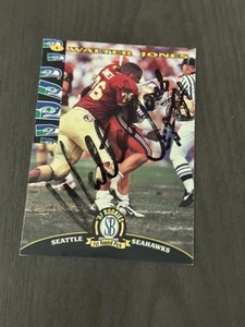 1997 Score Board SB Rookies #61 WALTER JONES Rookie RC HOF Auto HAND SIGNED Card - Picture 1 of 2