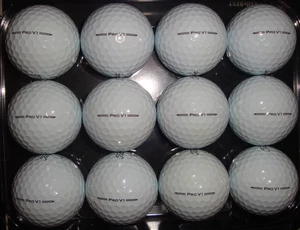 12 Titleist Pro V1 golf balls 2024 - Picture 1 of 2