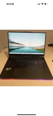 ASUS ROG Strix SCAR 17. AMD 9 7945HX. 32GB Ram. 1TB SSD 17.3" WQHD IPS .RTX 4080 - Image 1 of 4