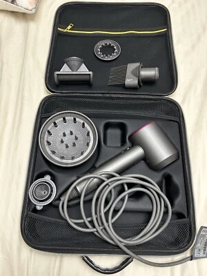 Dyson Professional Supersonic Hair Dryer Amazing Condition !! - Image 1 of 4