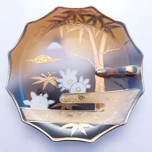 Nipón pintado a mano con plato con mango de adorno de moriaje dorado. Bon Bon decorativo vintage - Imagen 1 de 11