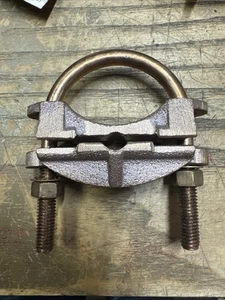 BURNDY GAR1826 2" IPS Mechanical Grounding Connector 4 Sol-2/0 STR  1J3885-Z5 - Picture 1 of 7