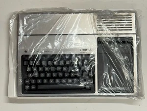 Texas Instruments TI-99/4A Home Computer System Gaming Console NEVER USED - Photo 1/12