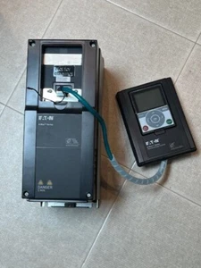 Eaton Durchsetzhammer HMX32AG4D82L-N Max Serie Frequenzumrichter Neu - Bild 1 von 4