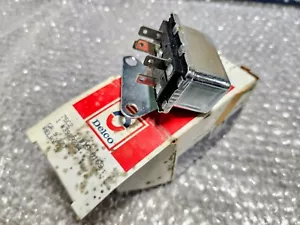 68-72 C3 Corvette Wiper Motor Relay & 77-79 AC Blower Motor Relay NOS in Gm Box - Foto 1 di 5