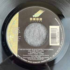 TONY TONI TONE It Never Rains (In Southern California) 45 Wing 879 068-7 UNPLAYD - Bild 1 von 4