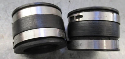 Bocinas de aire de admisión de doble carburador Ducati 1/77 500 GTL GTV 350 cauchos Foto 1 de 3