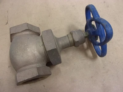 1 1/4" Npt Bronze Brass Nibco Teflon Disc Globe Valve T-235-Y 300 WOG 150 SWP US - Image 1 of 4