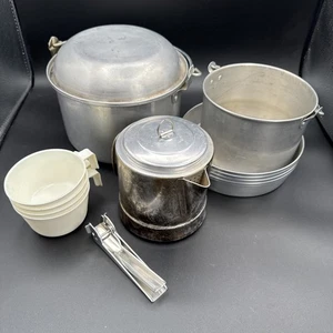 Set pasticceria campeggio nido alluminio 13 pezzi vintage pentole, padelle, piatti - Foto 1 di 15