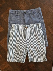 Lot 2 Flat Front Boys Blue Shorts Seersucker Chambray Adjustable Waist Sz 6 EUC - Picture 1 of 11