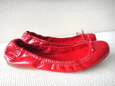 MIU MIU RED PATENT LEATHER BOW BALLET FLATS Sz.39.5/ 9.5 US - Image 1 of 2