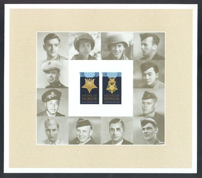 10 VF NH US Sheets 4822-4823 - WWII Medal of Honor Folders 2013 Date - Image 1 of 4