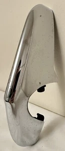 Protector de parachoques trasero izquierdo lado del conductor Chevrolet Corvair 1966-1969 GM OEM - Imagen 1 de 7