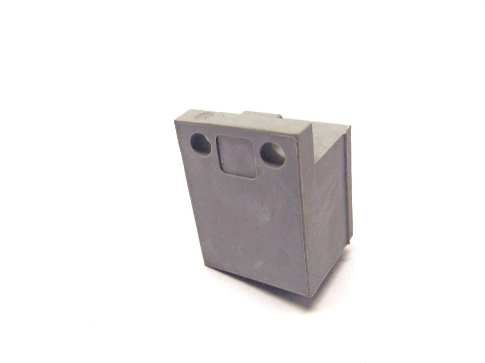 Lote de 41 ojales gris funda cable Phoenix Contact 0801715 CES-STPG-GY  Foto 1 de 4