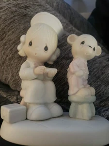 Jonathan & David Enesco 1981 Love Beareth All things Figur E-7158 - Bild 1 von 4