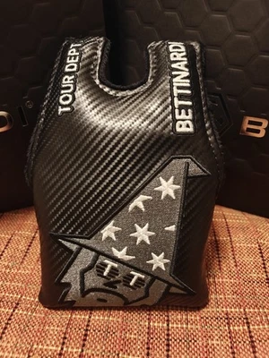 New Bettinardi Tour Issue Wizard Tour Dept Social putter headcover Cover Center Foto 1 de 2
