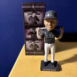 New York Mets NYC City Connect Brandon Nimmo Bobblehead - NEW - Picture 1 of 4