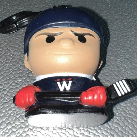 NHL Series 3 Squeezy Mates Washington Capitals Squishy Hockey Player Keychain Cover